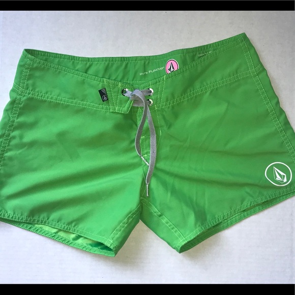 swimwear board shorts womens